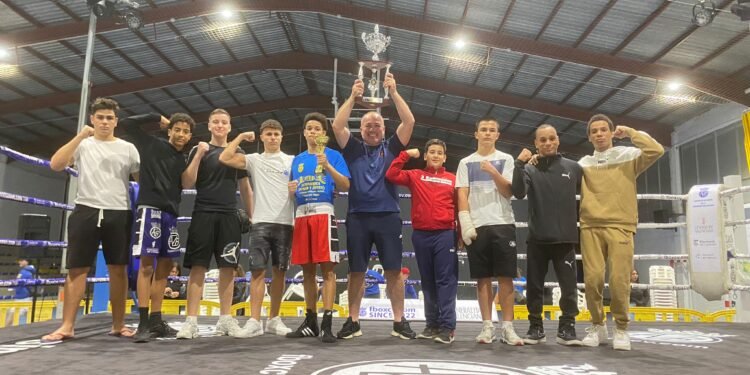 El club de Boxeo de Moncada se corona campeón del III Trofeo Centenario de Vinaròs