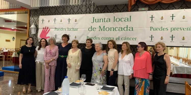Moncada se suma al Día Mundial contra el cáncer de mama