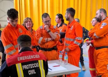 En el interior del cuartel general de los Voluntarios de Protección Civil en Moncada