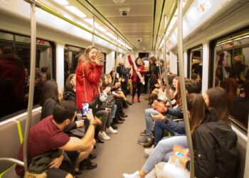 FGV ofrecerá servicio especial durante Nochevieja en la red de Metrovalencia