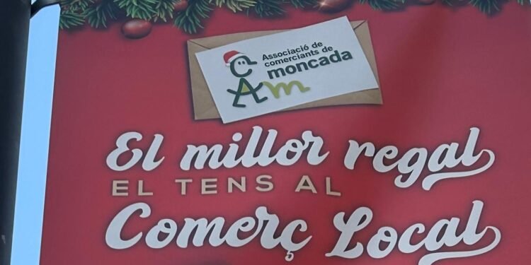 Navarro: «Comprando en el comercio local fomentamos la vida en nuestras calles»