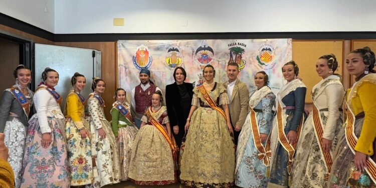 Averigua el secreto de los bocetos de las fallas que se plantarán en Moncada