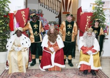 Así será la Cabalgata de Reyes de Moncada: 6 carrozas, 2.000 juguetes, 250 sacos de chucherías y 6.000 balones