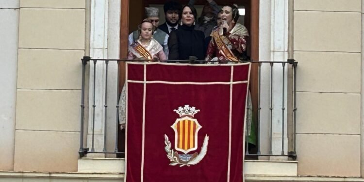 La Crida d’Ana i Àfrica al món faller: «La unió de les falles ens fa invencibles»