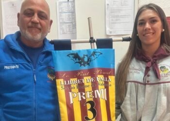Falla Badia tercer premi del concurs de llibrets de Lo Rat Penat en el 40 aniversari