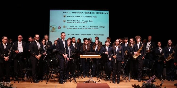 Lola Casinos y Ricardo Ros encabezan la gestora de la Unió Musical de Moncada