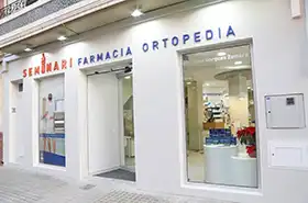 Fachada Farmacia José Gorques