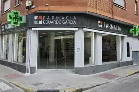 Fachada Farmacia Eduardo García