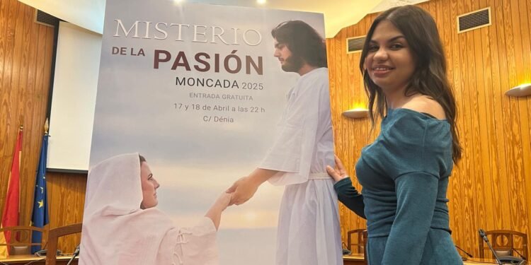 Eva Blanco: «El cartel de la Pasión busca transmitir el sentimiento de la luz»