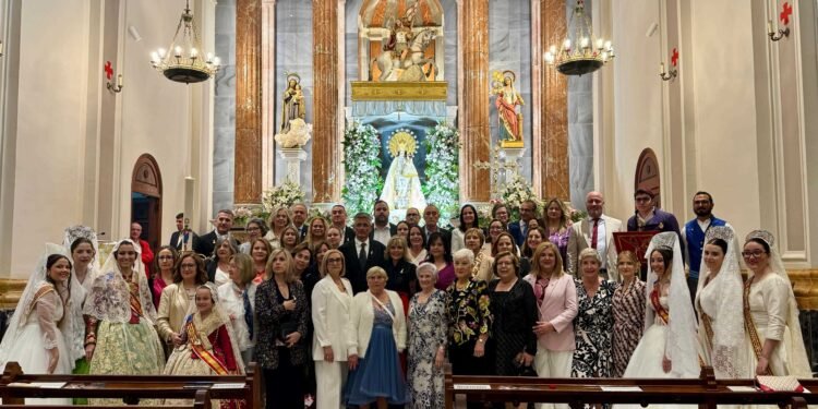 Fervor per la Verge dels Desemparats