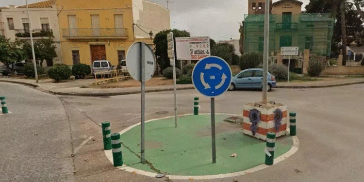 La ‘rotonda provisional’ de la avinguda Germanies dirá adiós después de 20 años