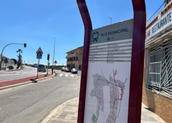 Moncada destina 100.000 euros en los presupuestos para un nuevo bus urbano