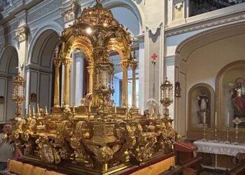 La custodia del Corpus de Moncada una joya de orfebrería del maestro Pajarón