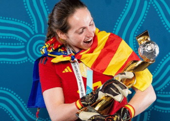 Enith Salón: «Tenemos que hacer un partido perfecto para ganar a Inglaterra»