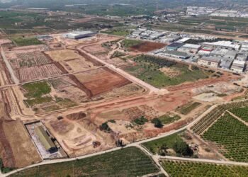 La multinacional Barings confirma la fecha de entrega del centro logístico de Moncada