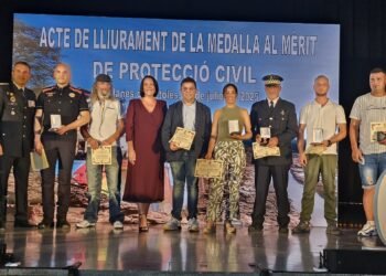 Els voluntaris de Protecció Civil uneixen als municipis Les Planes d’Hostoles i Moncada
