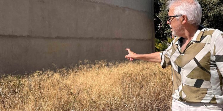 L’ajuntament envia requeriments a propietaris de solars per a la seua neteja