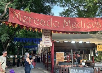 Hui dissabte entrada de moros i cristians, mercat medieval i Moncadance festival