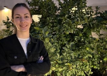 María Colmenar: «Ser la Fallera Mayor de Moncada es una gran responsabilidad»