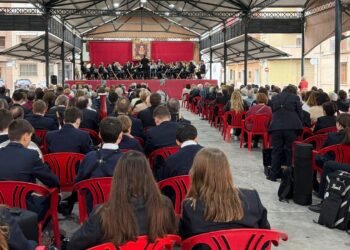 La plaça mestre Palau uneix a Moncada i Alfara en el concert a dos bandes