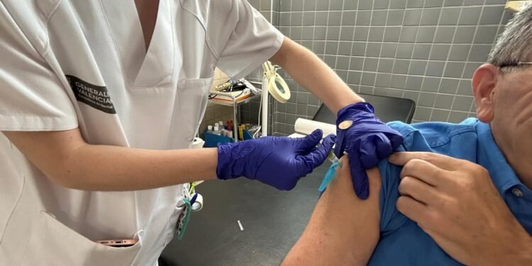 Campaña de la gripe en Moncada: quién debe recibir la vacuna y cómo pedir cita