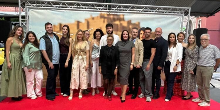 Descubre los diseños que desfilarán en la gala Hilos de la Seda de Moncada