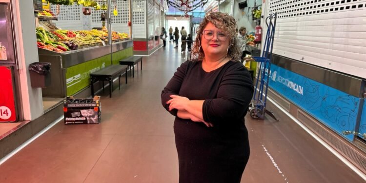 Pilar Cabo: «Los vendedores del mercado ofrecen profesionalidad y proximidad»