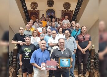 La Peña Ciclista Moncadense cumple 50 años con miles de kilómetros a los pedales