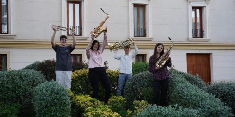 La Unió Musical de Moncada incorpora quatre nous músics a la banda simfònica