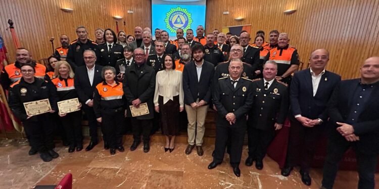 Moncada reconoce la labor del voluntariado en la emergencia del 29-O