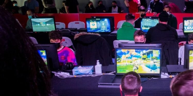 Gaming Party converteix Montcada en centre de eSports i de realitat virtual