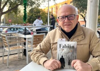 José Redondo debuta con «Fabián» una novela en tiempos de violencia y represión