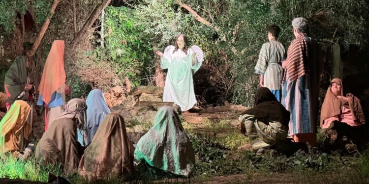 El ‘Misteri de Nadal’ se afianza como un nuevo atractivo navideño de Moncada