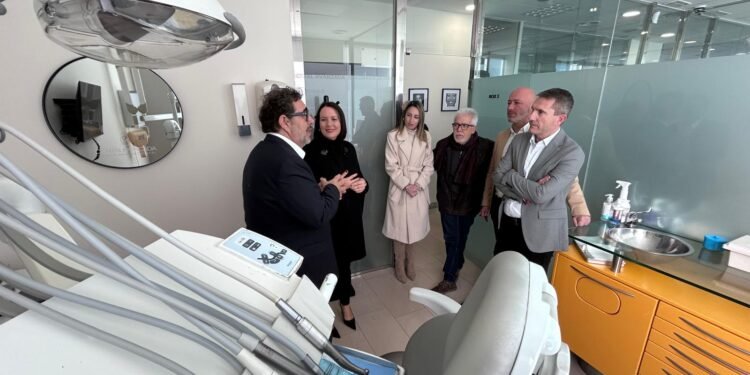 Clínica DentalMoncada a la vanguardia de la salud bucodental y odontología digital