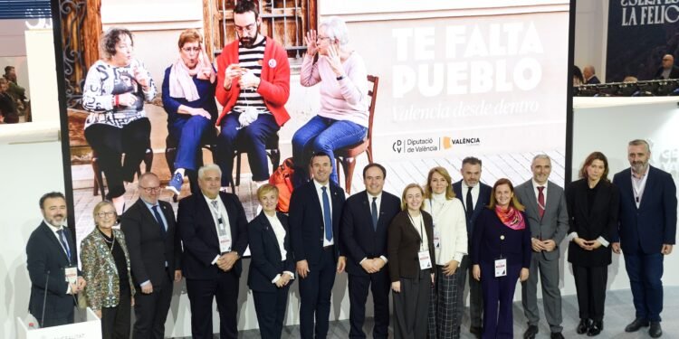 Diputació presenta en Fitur la campanya ‘Te falta poble, València des de dins’