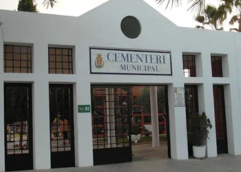 Moncada adapta los horarios de enterramiento en el cementerio municipal