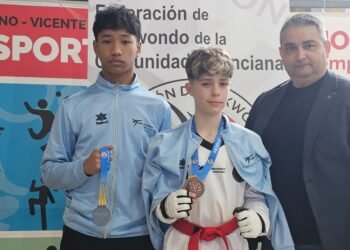 Cobos y Rodríguez plata y bronce en el Autonómico de Taekwondo de Moncada