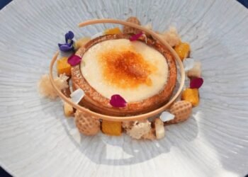 Quatre Cantons Pastisseria guanya el concurs de postres amb cacau del collaret