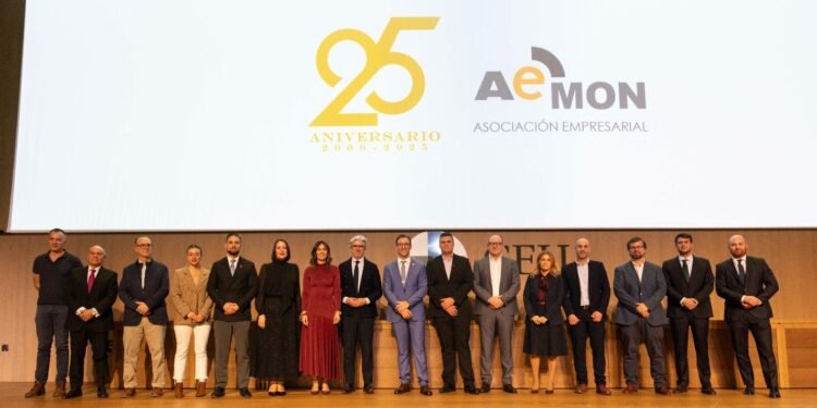 El 25 aniversario de Aemon se convierte en una cumbre empresarial, social y política