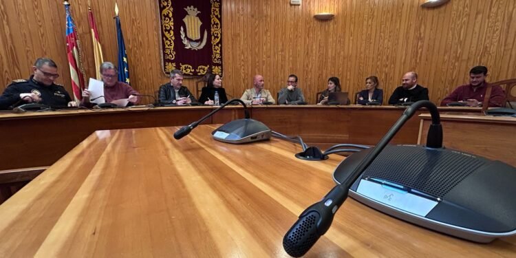 Moncada y Aemon priorizan los planes del IVACE para los polígonos industriales