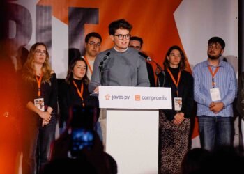 Joan Guanter reelegit Secretari General de les joventuts de Compromís