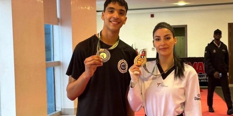 El Club Taekwondo Moncada logra oro y plata en la Copa Árabe en Emiratos