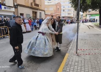 Ofrena a Sant Josep i mascletà