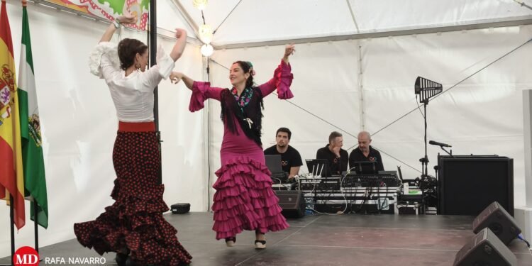 La Asociación Andaluza Rociera da inicio a la Feria de Abril de Moncada