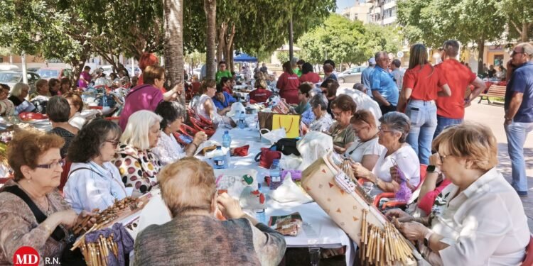 Moncada consolida su Encuentro de Bolillos con más de 240 participantes