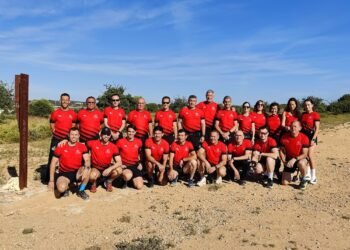 C.C. Tos Pelat corona la cima del poblado ibérico para presentar su equipación