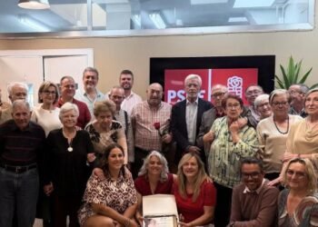 Homenaje a Vicent Miralles histórico militante socialista de Alfara del Patriarca