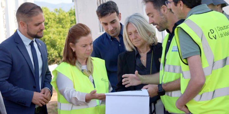La mejora del Camí de Llíria facilita la movilidad en los polígonos de Aemon