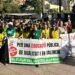 Seguimiento masivo de la huelga de docentes en los centros de Moncada