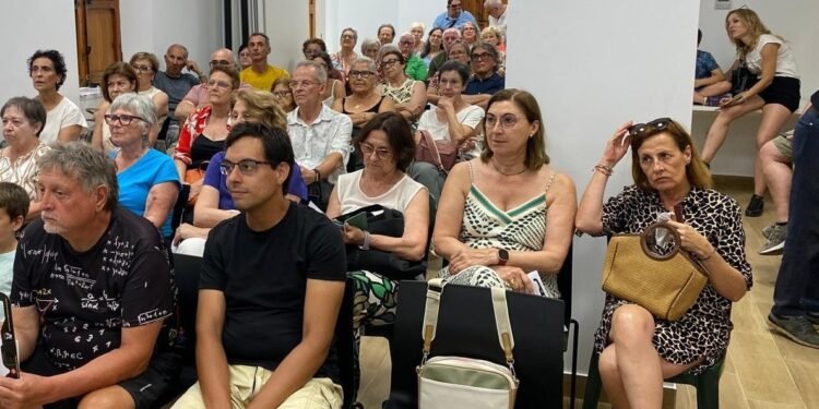 Societat Científica Vida Silvestre: Moncada un bon balcó per observar l’eclipsi solar
